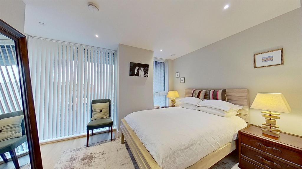 Summerstown-London-SW17-01162026 180508.jpg
