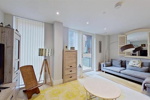 undefined, Summerstown, London
