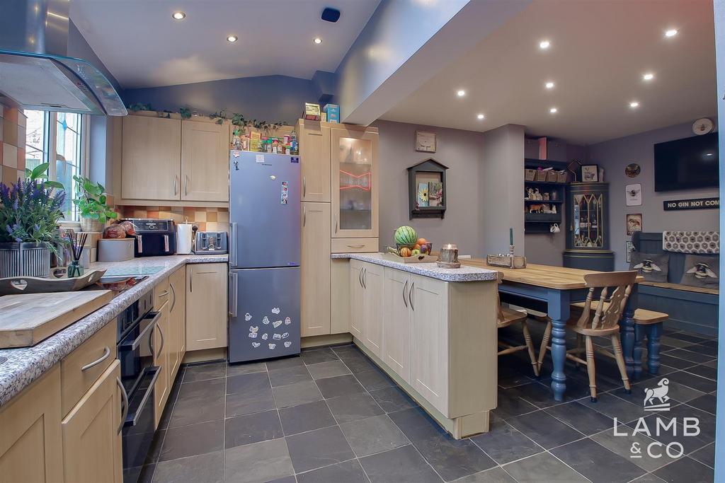 Kitchen area