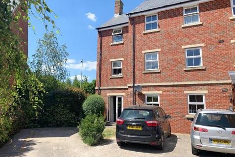 undefined, Queen Elizabeth Drive, Swindon, SN25 1AY