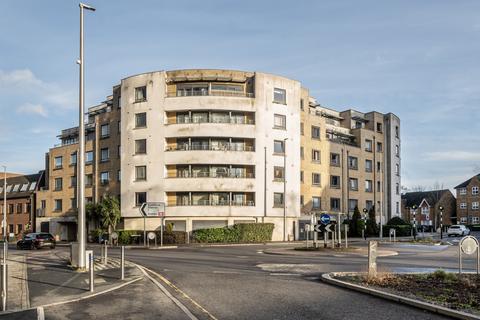 1 bedroom flat for sale, WOKING