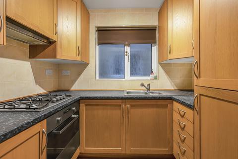 1 bedroom flat to rent, Ramblers Way, Welwyn Garden, AL7