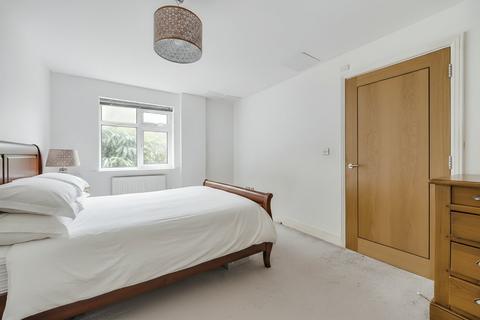 1 bedroom flat for sale, Goswell Road, London, EC1V
