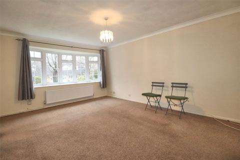 2 bedroom end of terrace house for sale, Glendale Close, Surrey GU21