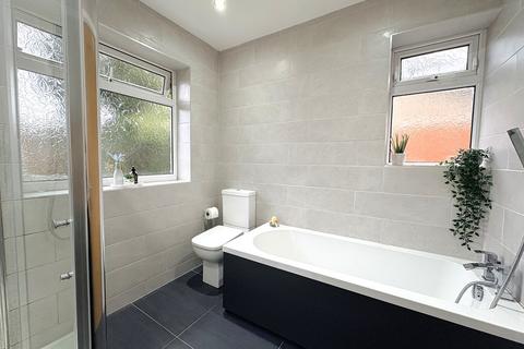undefined, Rosedale Avenue, Bolton, BL1