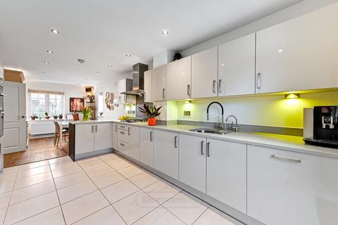 5 bedroom detached house for sale, Ambridge Lane, Glebe Farm, Milton Keynes, MK17
