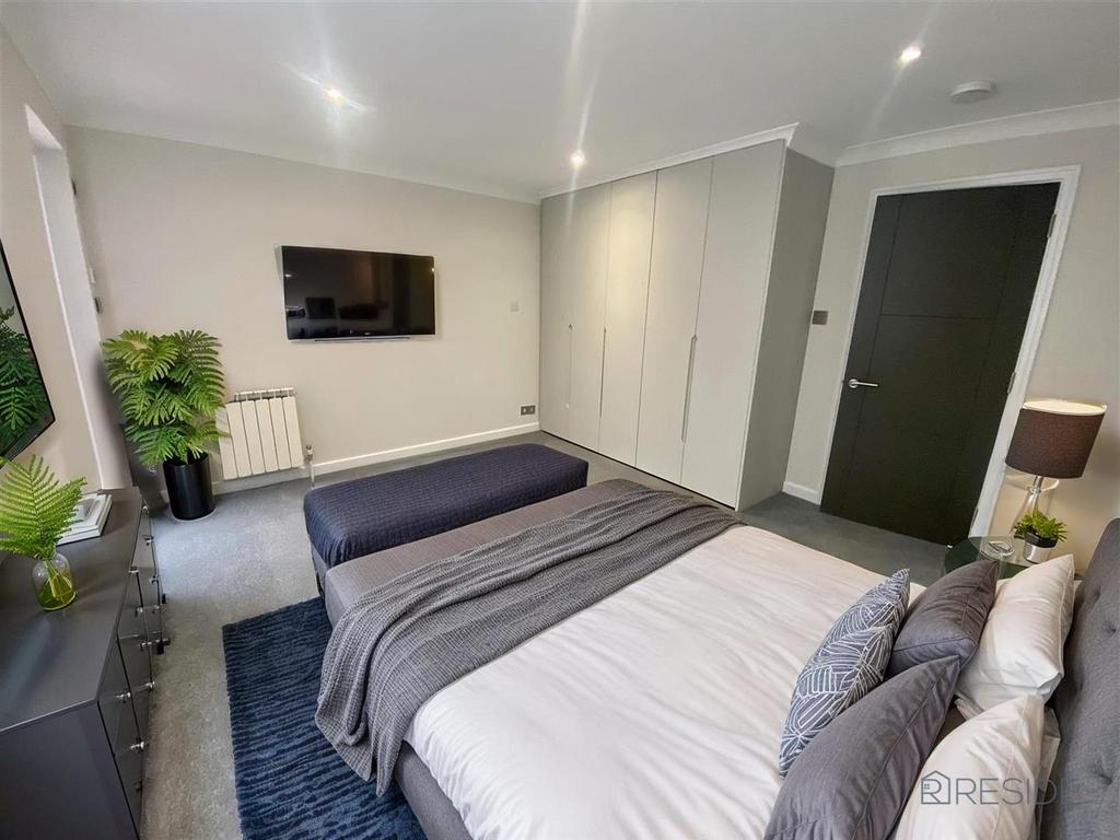 H Z ws0i-d EWNA5x Vi VEE2g - Bedroom - Modern - 0.jpeg