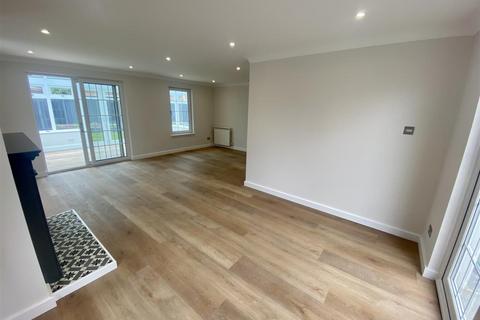 3 bedroom detached bungalow for sale, Seathwaite, La Rue De La Forge, Grouville, Jersey