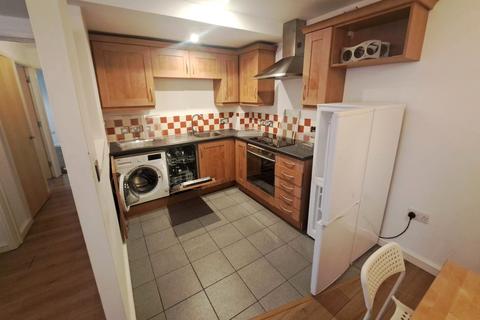 2 bedroom apartment to rent, 2 bed with Parking and Balcony in the Ropewalks with Balcony