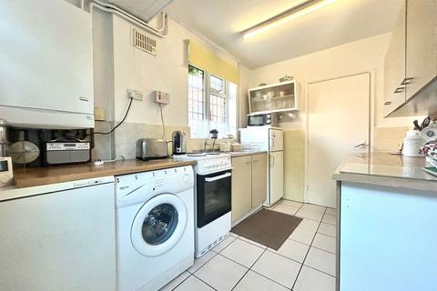 3 bedroom semi-detached house for sale, Oakfield Avenue, Dudley DY1