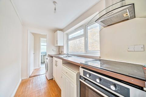 undefined, Saxton Street, Gillingham, Kent