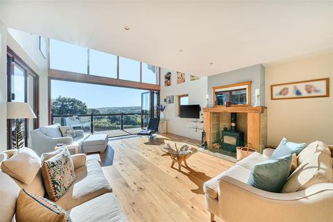 6 bedroom detached house for sale, Admirals Bridge Lane, East Grinstead RH19