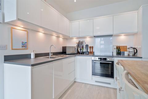 undefined, The Ring, Berkshire RG12