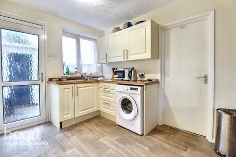 undefined, Woodsford Grove, Nottingham