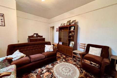 3 bedroom end of terrace house for sale, High Lea Road, High Peak SK22