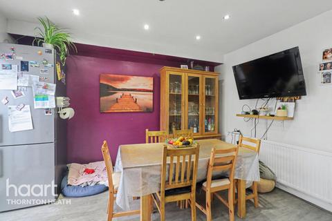 3 bedroom terraced house for sale, Kynaston Crescent, Thornton Heath