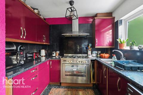3 bedroom terraced house for sale, Kynaston Crescent, Thornton Heath