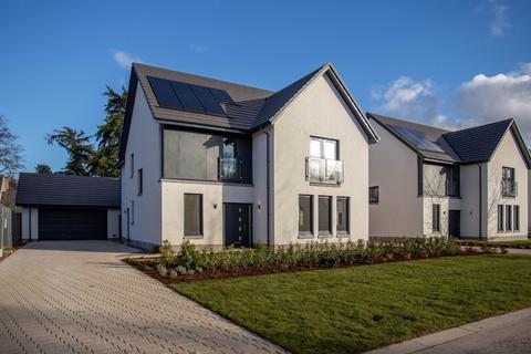 undefined, Drummond Hill, Inverness, Highland