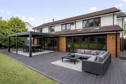 undefined, Warren Drive, Dorridge, B93