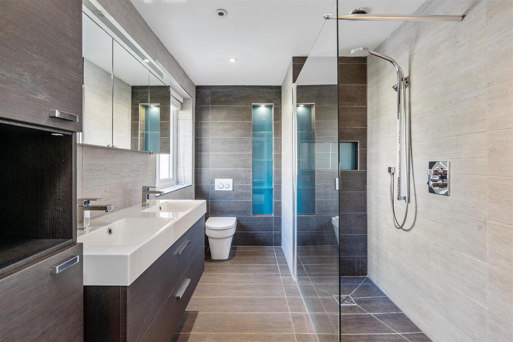 24 Warren Drive 30.jpg