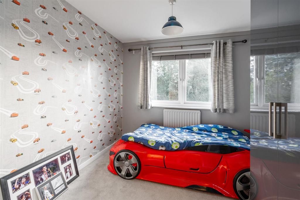 24 Warren Drive 31.jpg