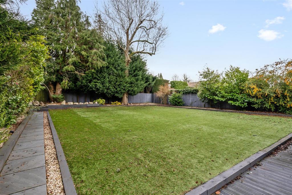 24 Warren Drive 48.jpg