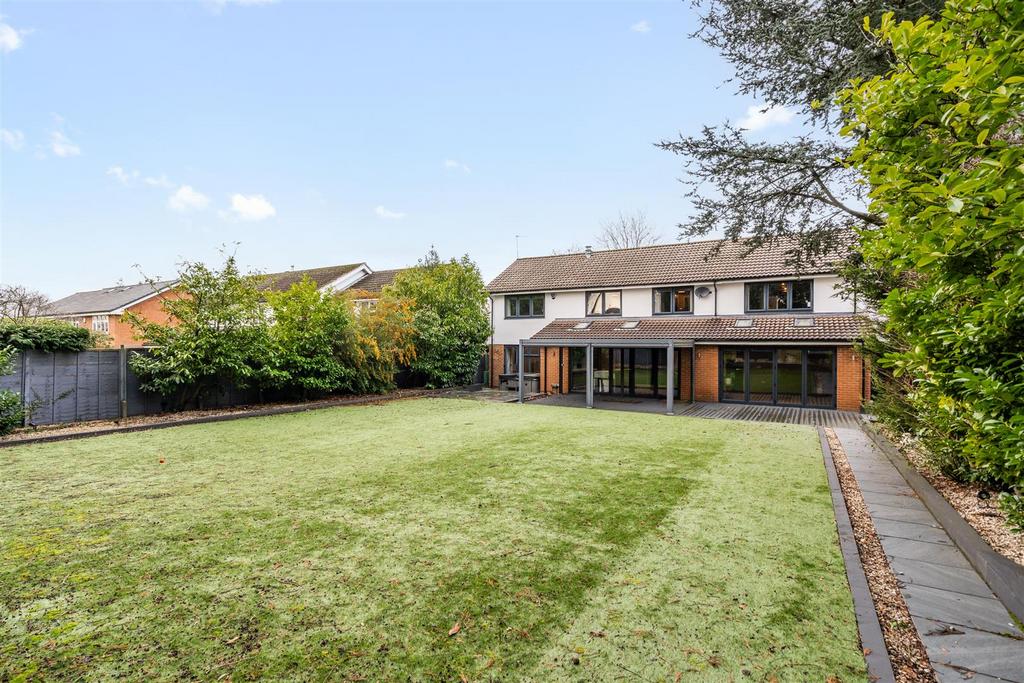 24 Warren Drive 50.jpg