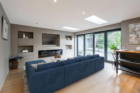 undefined, Warren Drive, Dorridge, B93