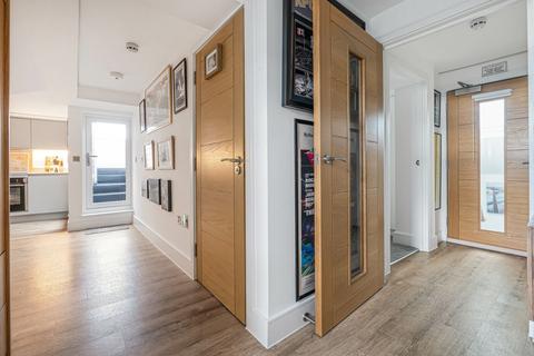1 bedroom flat for sale, Daddyhole Road, Torquay TQ1