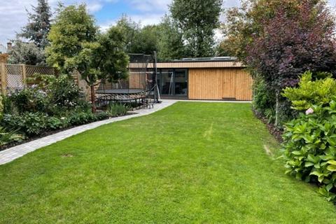 undefined, Farnaby Road Bromley BR2