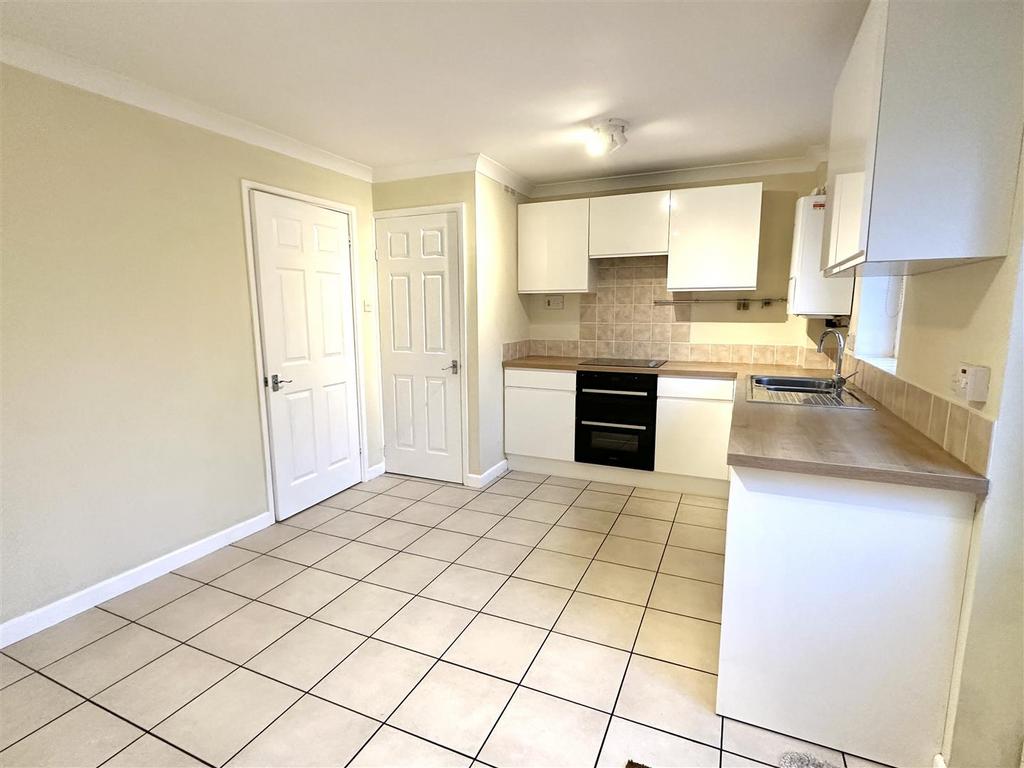 Dining kitchen