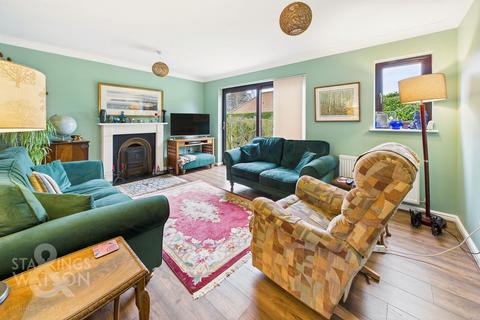 4 bedroom detached house for sale, Spruce Crescent, Poringland, Norwich