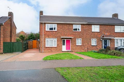 2 bedroom semi-detached house for sale, Weston Avenue, Leighton Buzzard