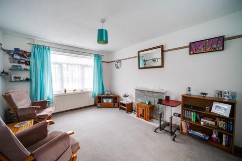 2 bedroom semi-detached house for sale, Weston Avenue, Leighton Buzzard