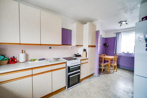 2 bedroom semi-detached house for sale, Weston Avenue, Leighton Buzzard