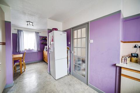 2 bedroom semi-detached house for sale, Weston Avenue, Leighton Buzzard