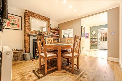 2 bedroom terraced house for sale, Castle Road, Kirby Muxloe, LE9