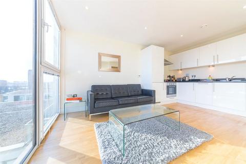 1 bedroom flat for sale, Lanterns Way, London E14