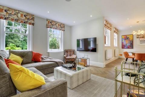 4 bedroom apartment for sale, Shepherds Hill, Highgate, London, N6
