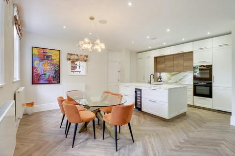 4 bedroom apartment for sale, Shepherds Hill, Highgate, London, N6