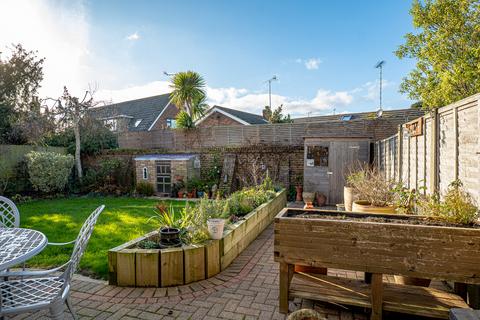 undefined, Newstead Road, Southend-on-Sea, SS3