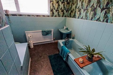 5 bedroom semi-detached house for sale, Fletcher Close, TQ2