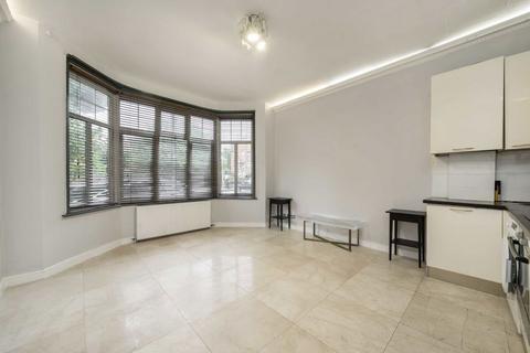 1 bedroom flat to rent, Staverton Road, London NW2