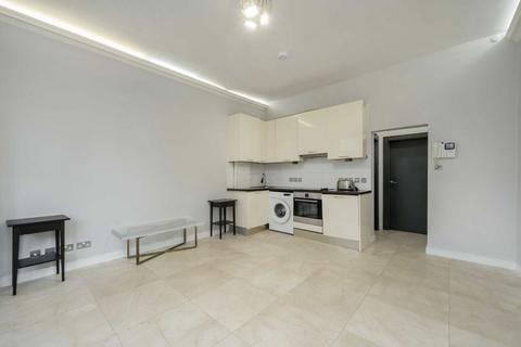 1 bedroom flat to rent, Staverton Road, London NW2