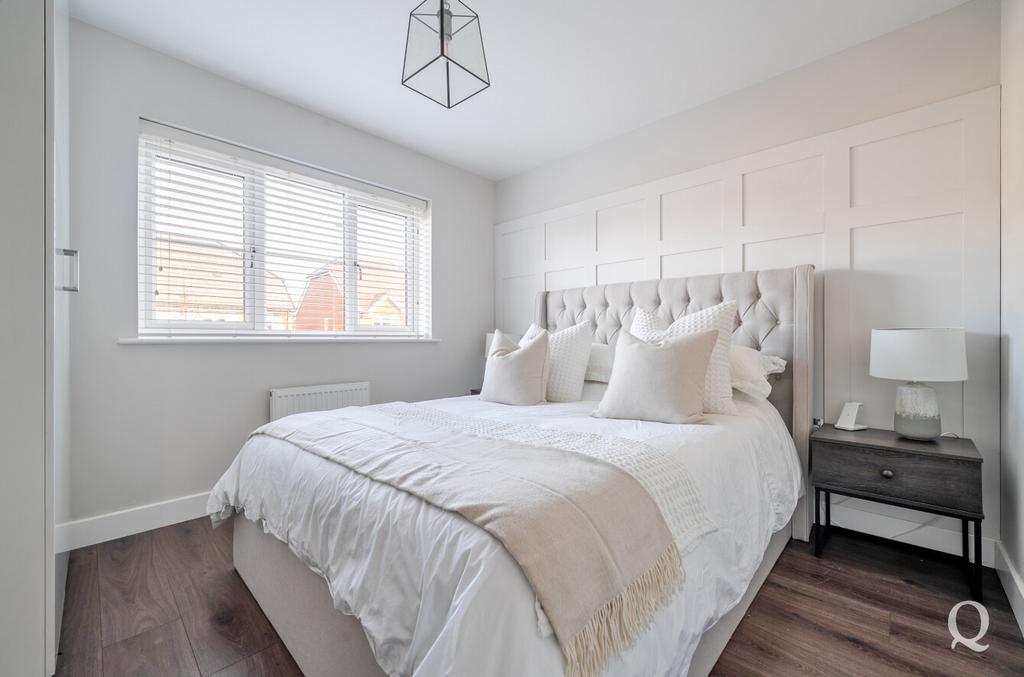 D348c305-4919-4e3...