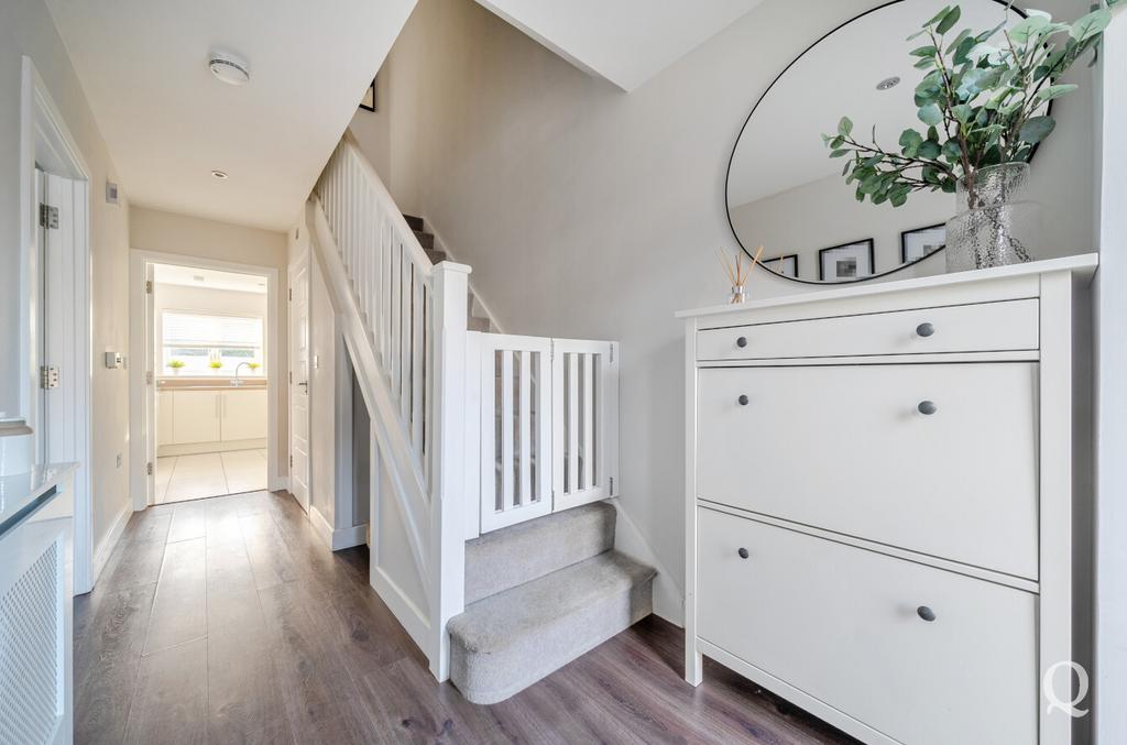 909d4b07-ec66-413...