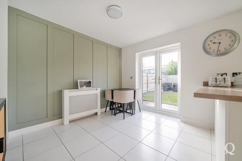 3 bedroom detached house for sale, Haffenden Avenue, Sittingbourne, Kent, ME10