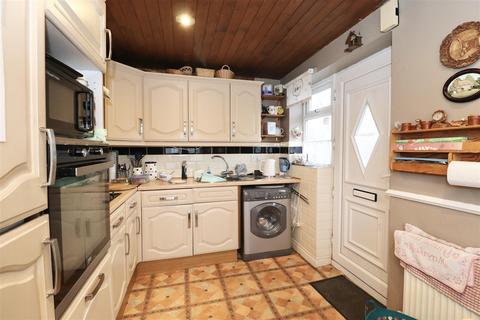 undefined, Ox Close, Stamford Bridge, York