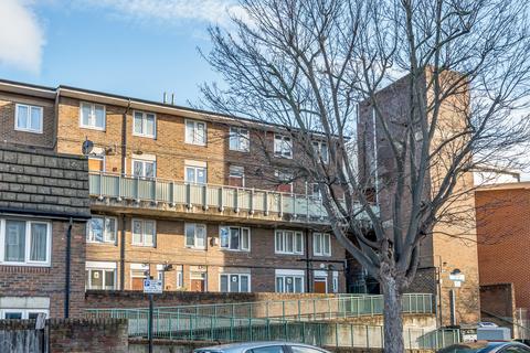 2 bedroom maisonette for sale, Havil Street, London