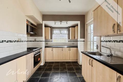 3 bedroom semi-detached house to rent, Northridge Road Gravesend DA12